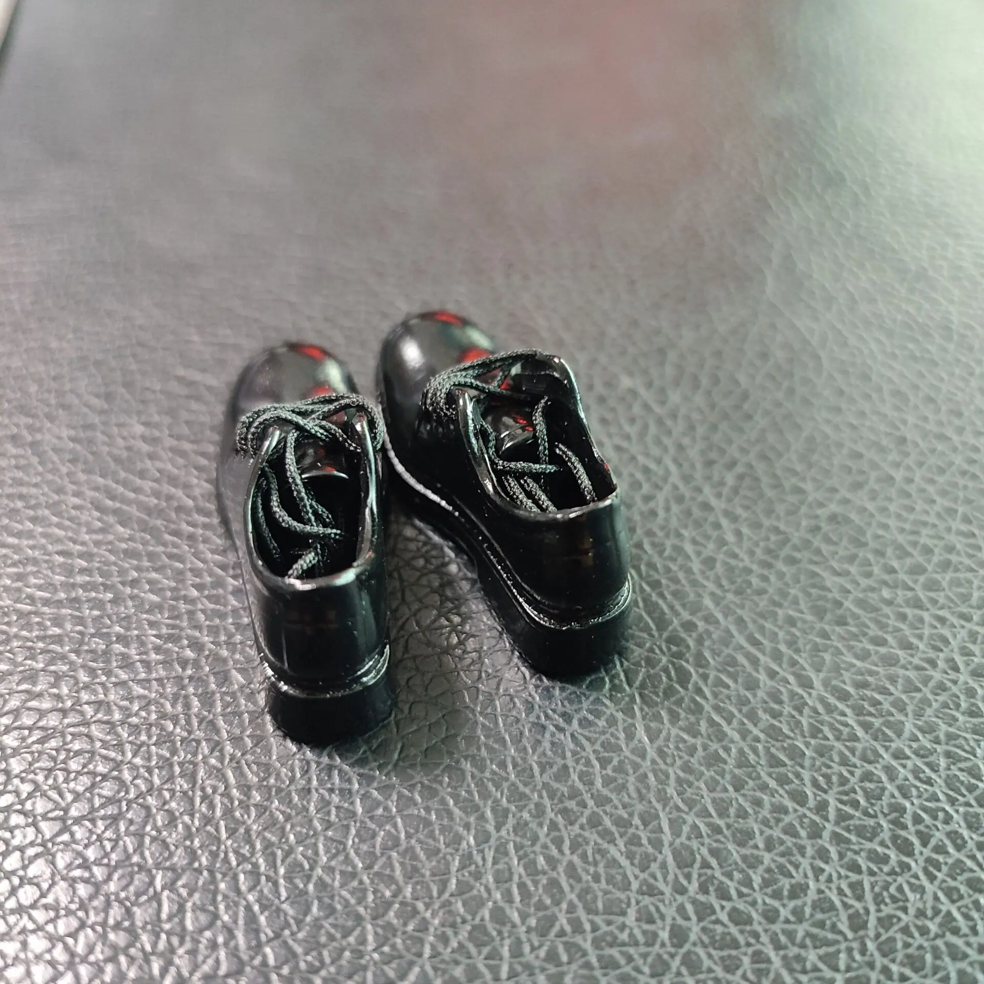 Na loja escala 1/6 sapatos de dedo do pé preto sapatos de couro de estudante rendas para figura corporal feminina de 12 polegadas