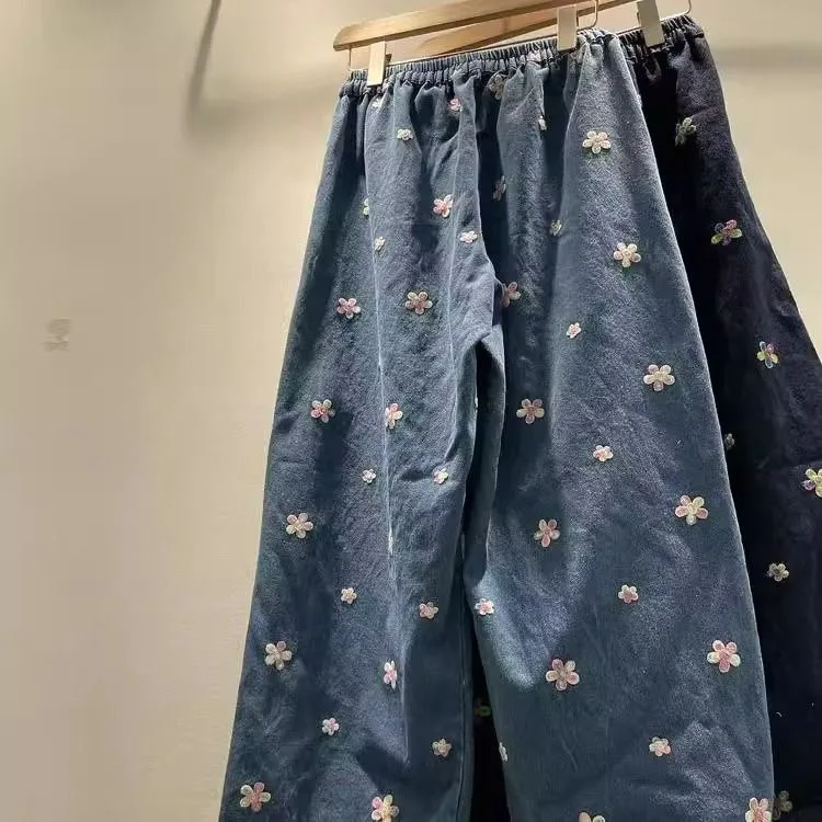 

plus Size Loose Fit Floral Embroidery Denim Pants Women Summer Wide Leg Trousers Comfortable Breathable Casual Sle