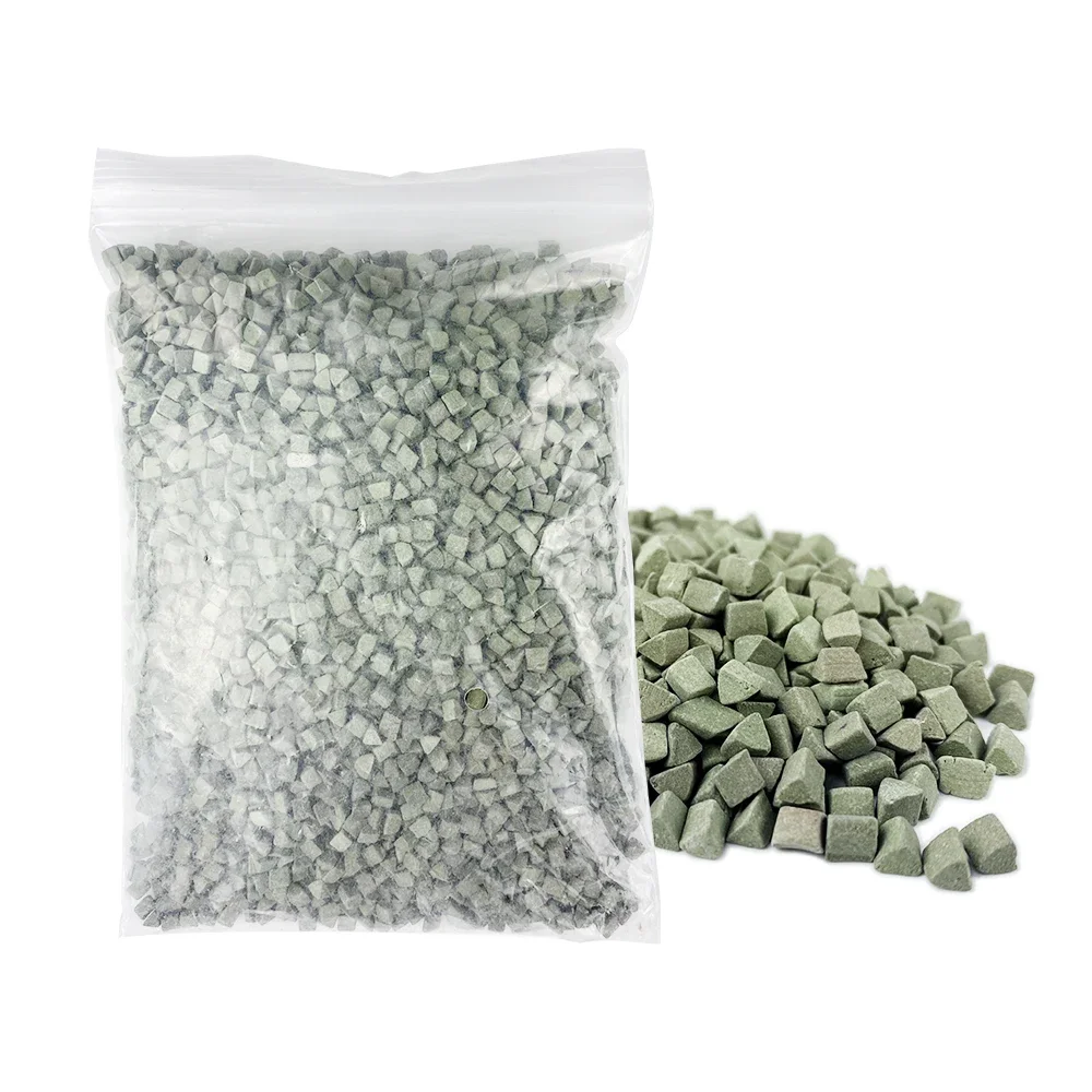 

Corundum Triangle Abrasive Jewelry Polishing Material Ceramic Stone Polishing Tumbling Media for Vibration Tumbler Machine 450g