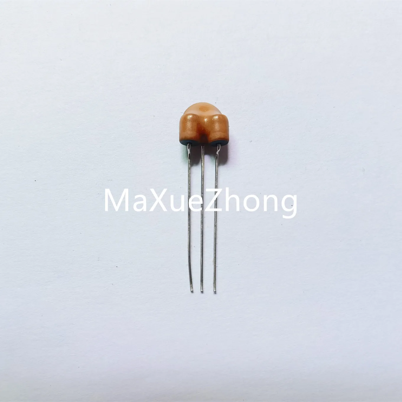 Original New 100% DSS9ND31H223Q55B Quiet Noise Three-Terminal Filter Capacitor D223S 50V (Inductor)