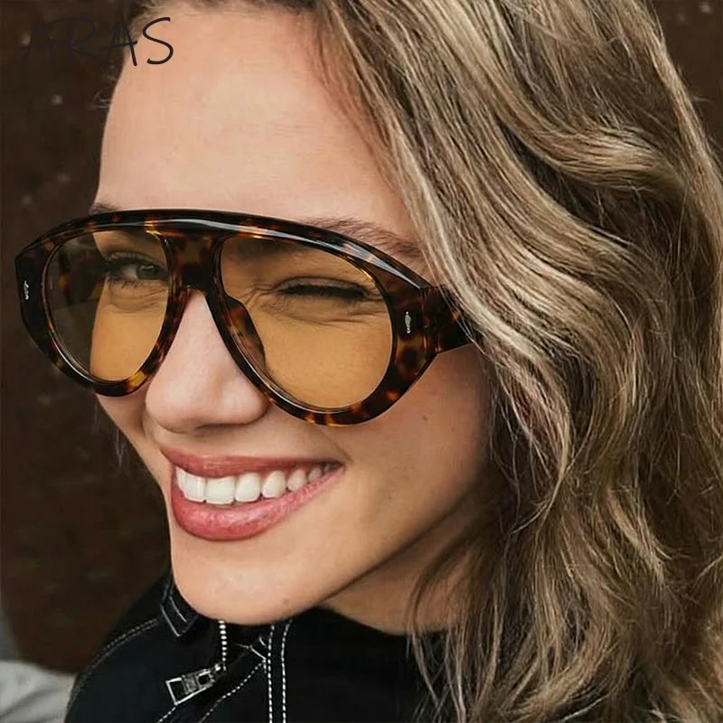 

Oversized Y2K Punk Shield Sunglasses Women Futuristic Flat Top Pilot Sun Glasses Lady Vintage Shades Streetwear Fashion Eyewear
