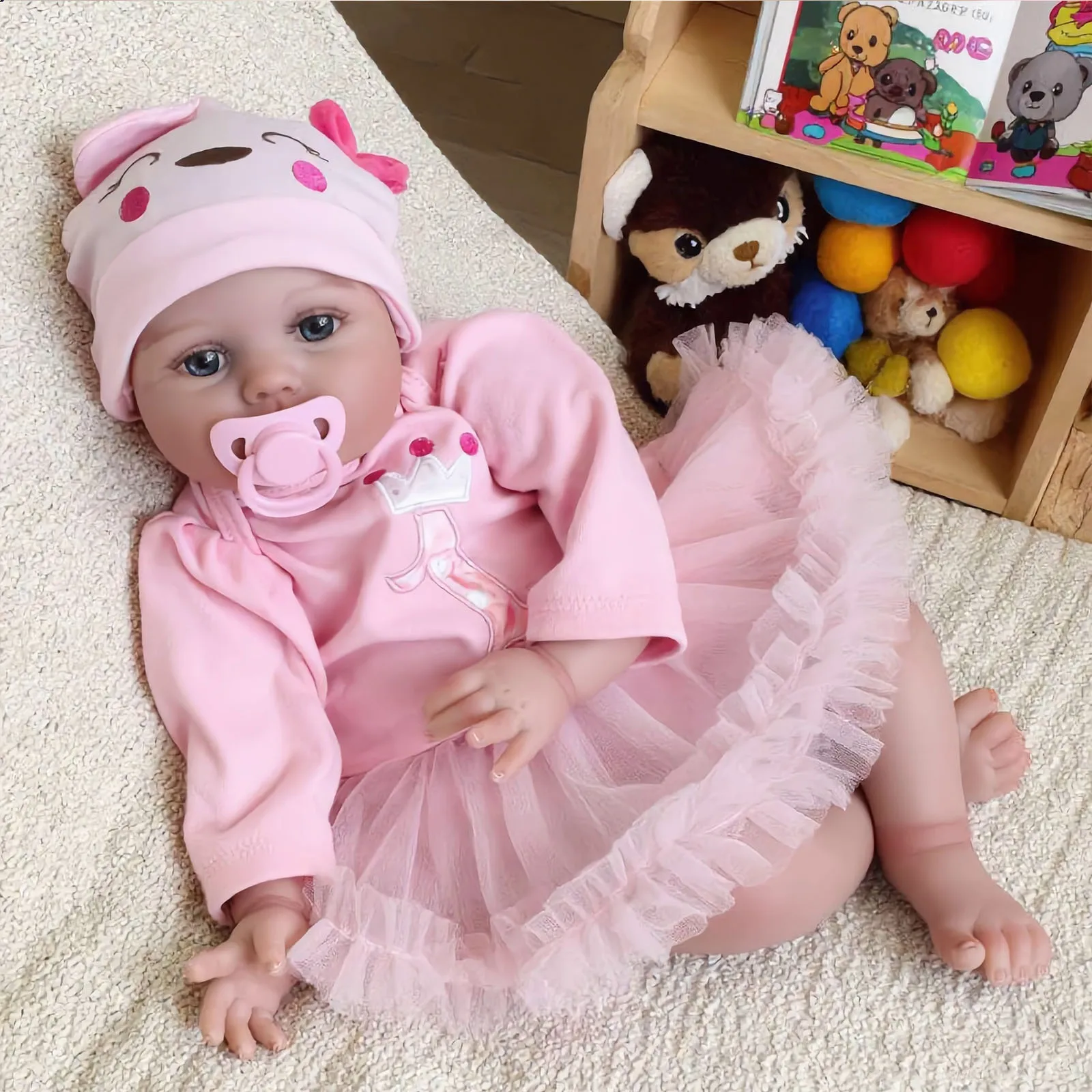 

22 Inch Realistic Reborn Baby Dolls Cloth Body, 55cm Lifelike Newborn Baby Girl Doll with Pink Outfit & Giraffe Plush, Gift for Kids Age 3+