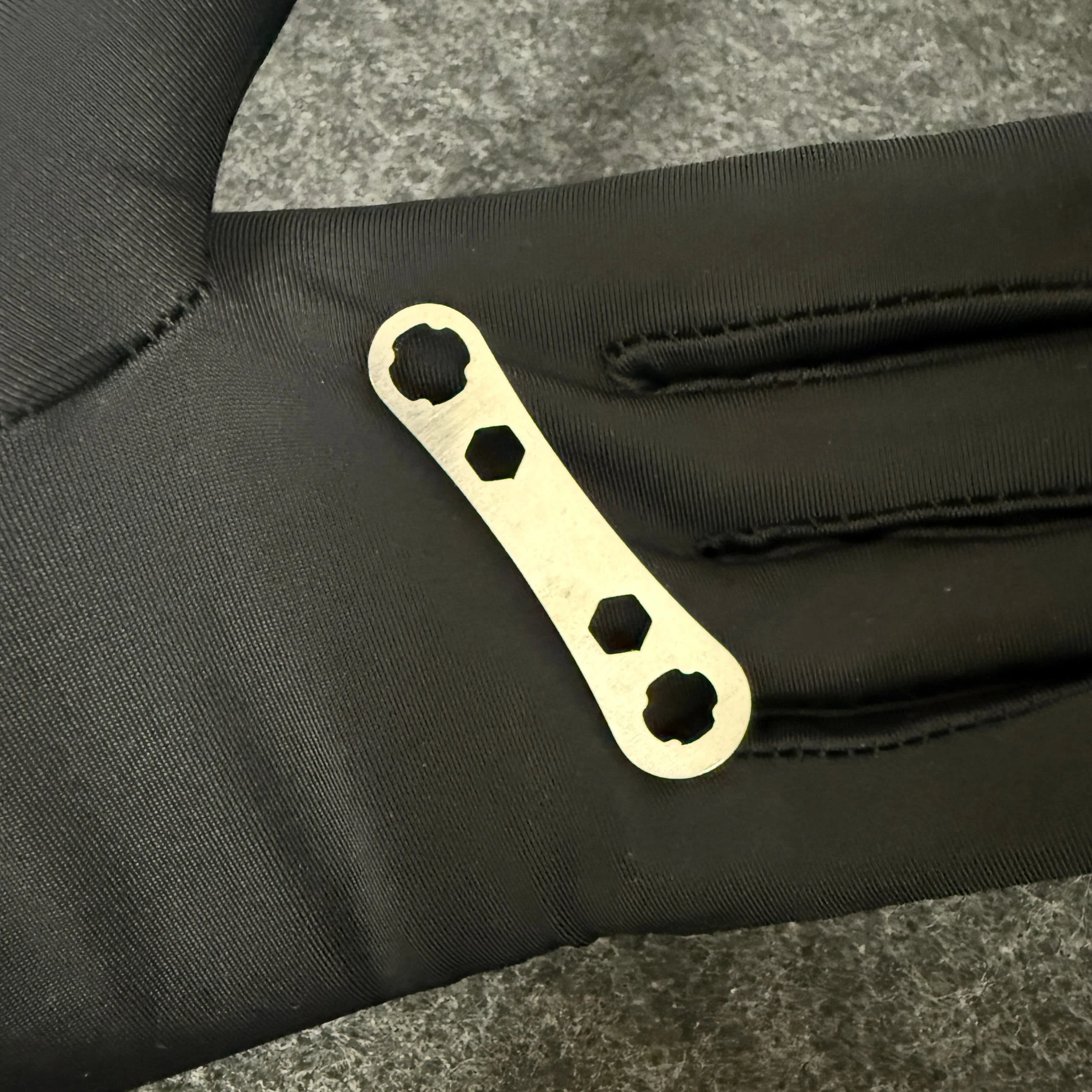 مفتاح ربط يستخدم لإصلاح التفكيك لملحقات Gerber MP400 MP600 ذاتية الصنع للسائق المركزي