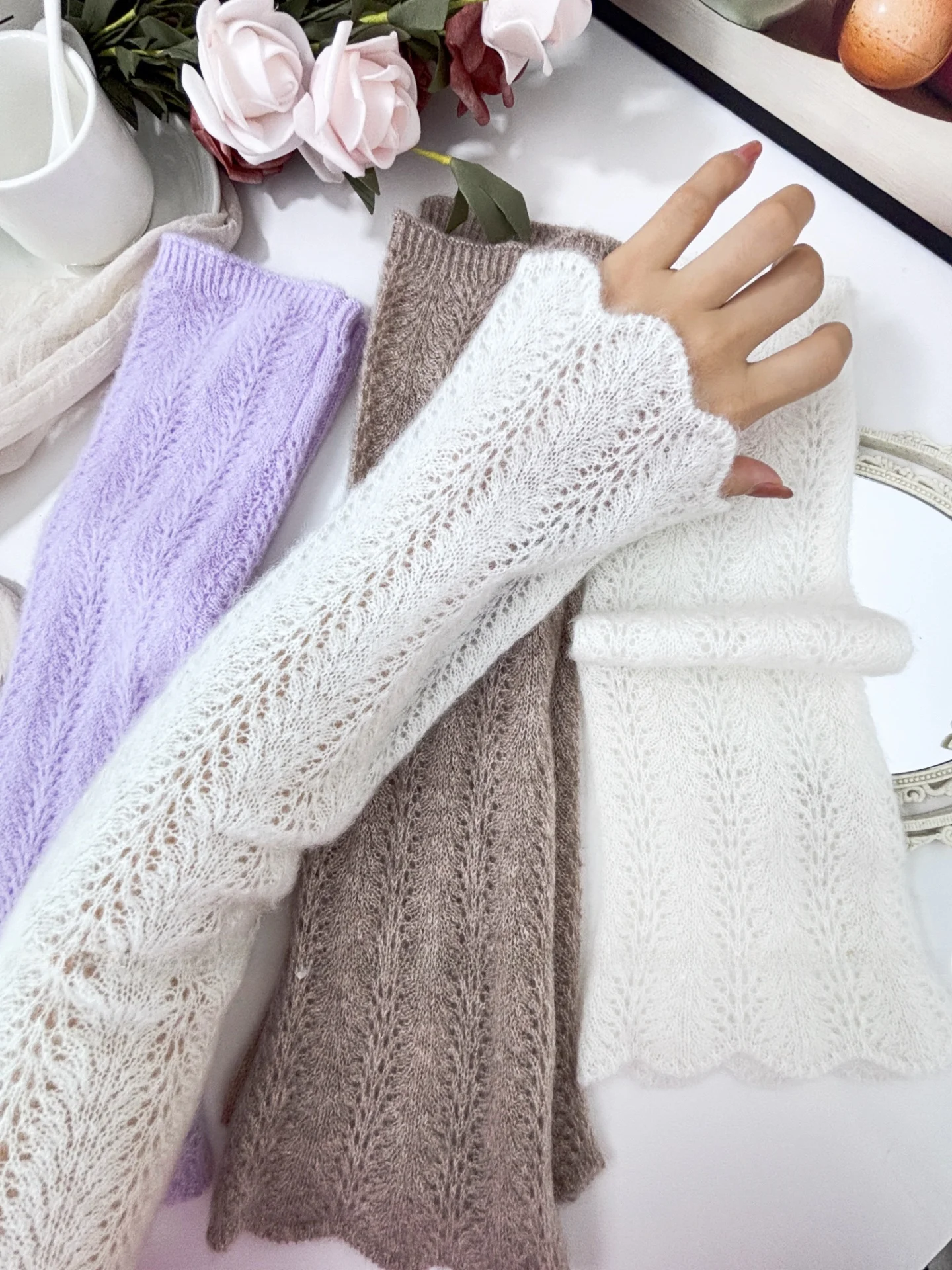 manchons-en-cachemire-de-chevre-doux-et-delicats-protection-des-mains-manchons-a-cloche-ajoures-manchons-chauds-blancs-manchons-de-bras-tendance-pour-femmes