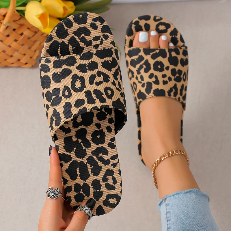 Chinelos femininos estampa de leopardo, sapatos baixos casuais, sapatos de caminhada ao ar livre, nova moda, verão, à venda, 2023