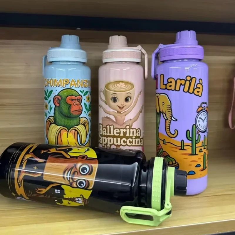 Ai Tralalero Tralala 1000 مللي زجاجة ماء لطيف الإيطالية Brainrot أنيمي كوب بلاستك Tingtung Sahur الرياضة كوب ماء هدية الكريسماس #1