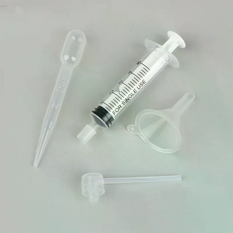 Zestaw narzędzi do napełniania perfum 3/4 szt. Plastikowa strzykawka do dyfuzora, słomka, lejek, aplikator do rozpylania, niezbędne narzędzia kosmetyczne