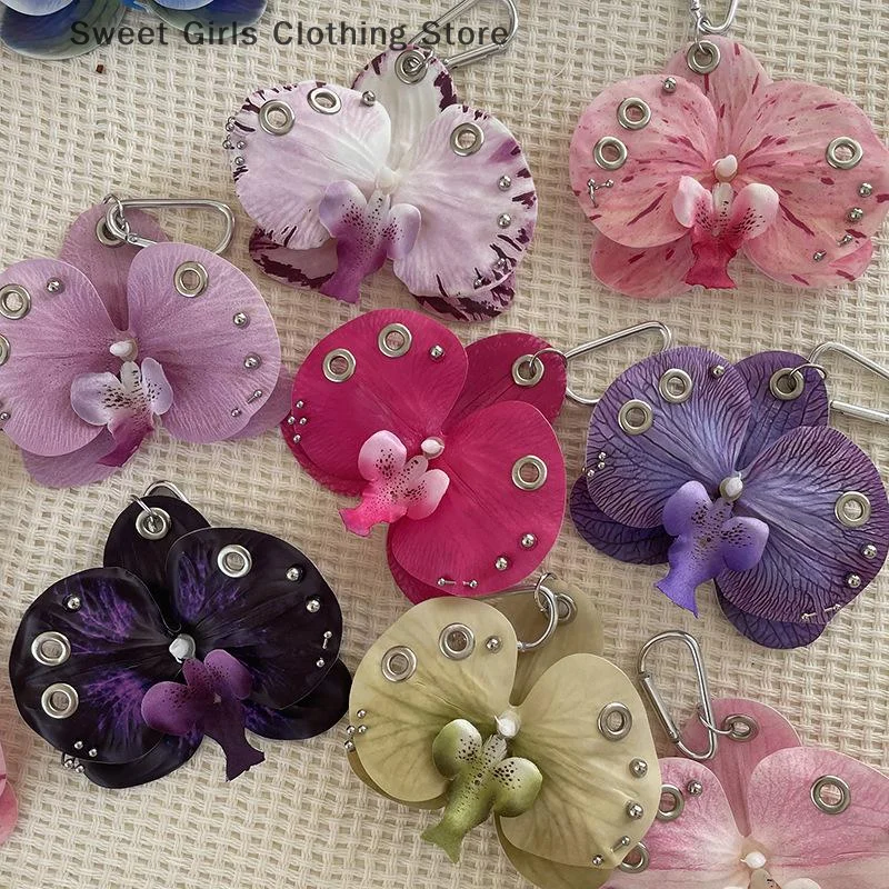 

Exquisite Phalaenopsis Orchid Lily Keychain Creative Simulation Flower Bag Pendant Fashion Backpack Decoration Accessories Gifts