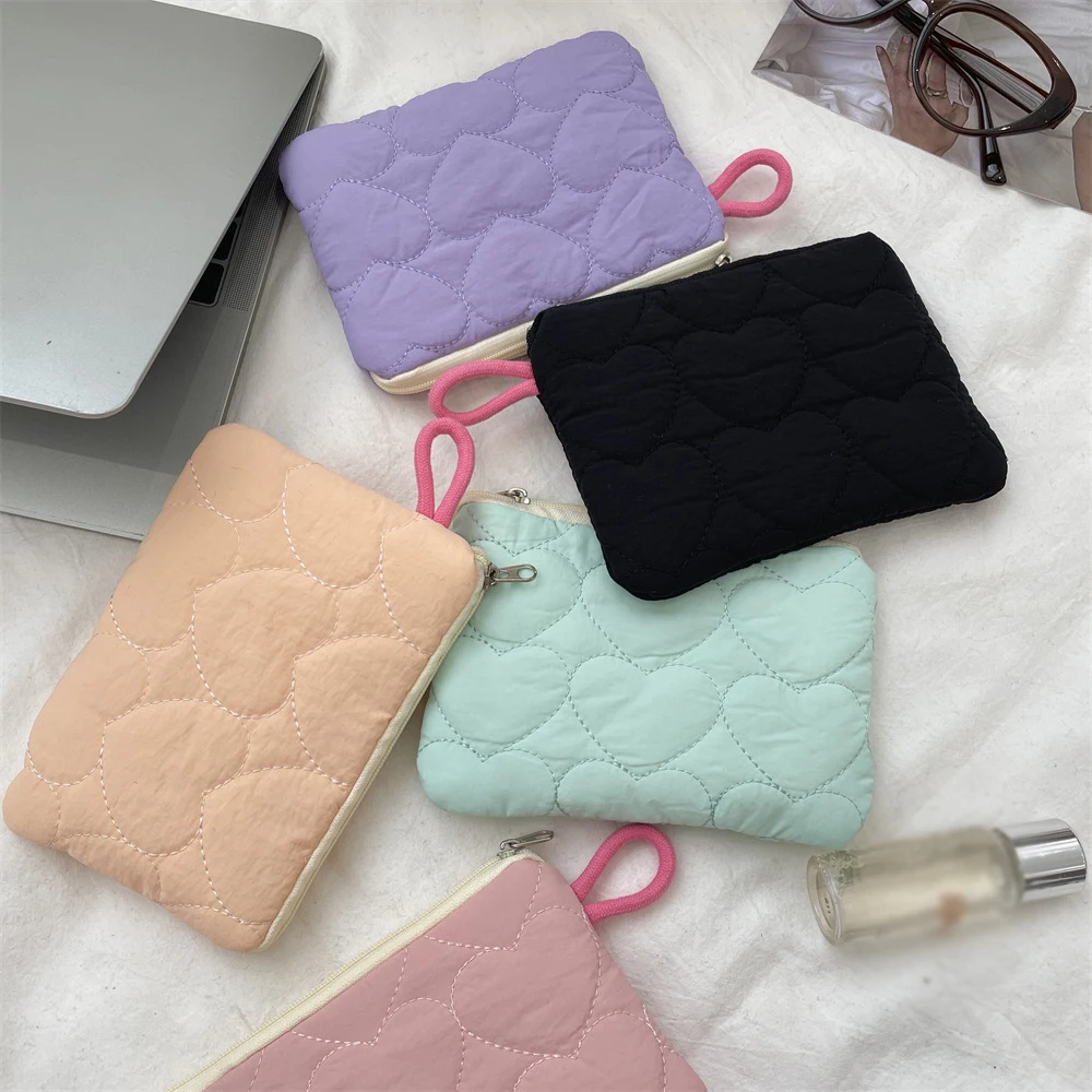 Love Heart Embroidered Coin Purse Portable Zipper Card Holder Small Wallet Earphone Key Lipstick Storage Bag Mini Makeup Pouch