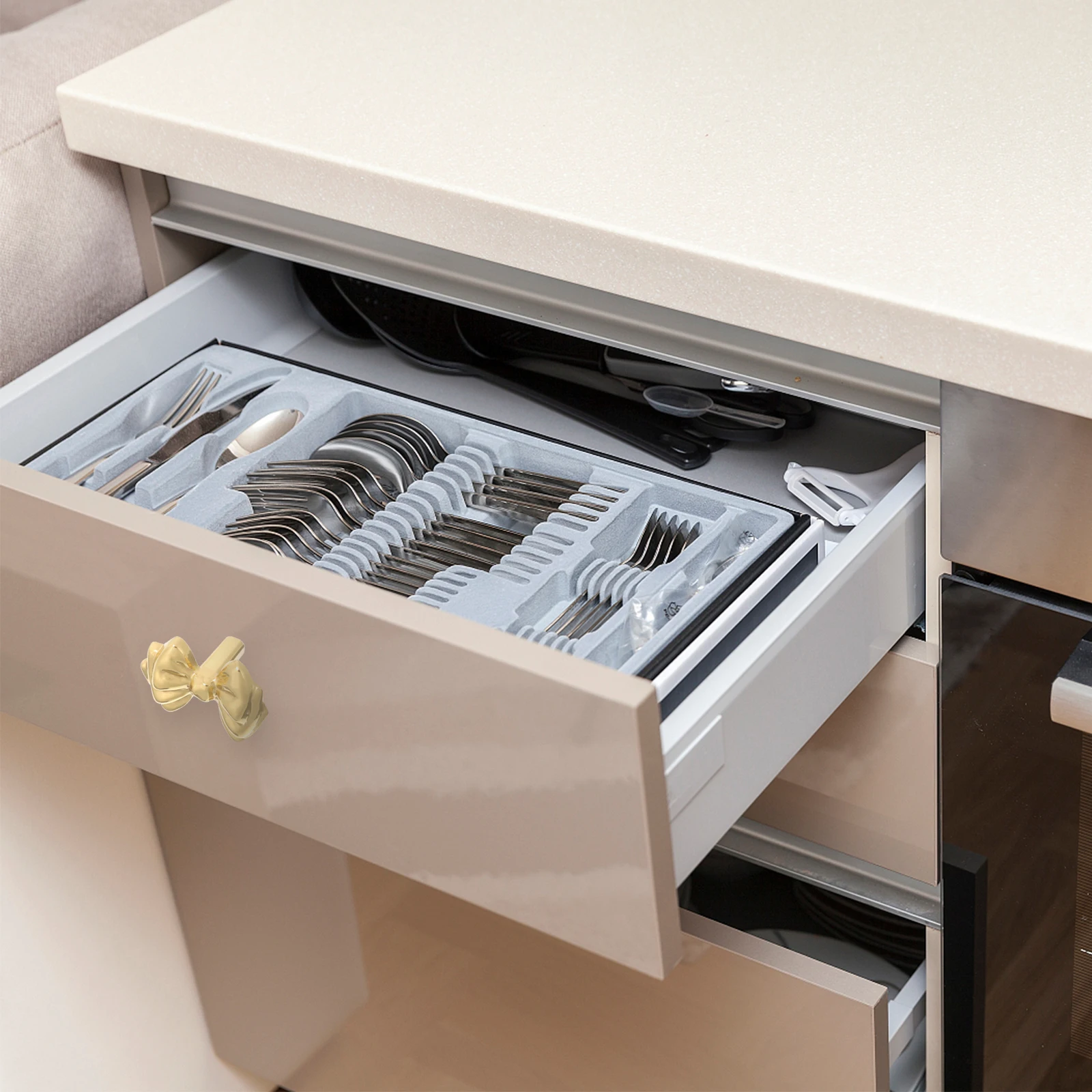 

Brass Knobs Bow Handle Drawer Door Furniture Wardrobe Handles for Cabinets Dressers Modern Decorative Kitchen Closet Hardware