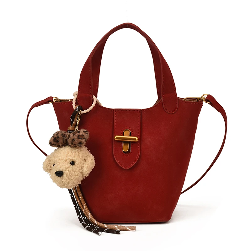 

Trendy Designer Letter Logo Shoulder Crossbody Tote Bag For Women Stylish Casual Leather Diaper Bag Vintage Messenger Bag Large