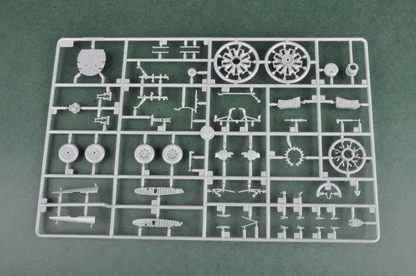 Hobbyboss 80386 1/48 F4U-4 Corsair Early Version