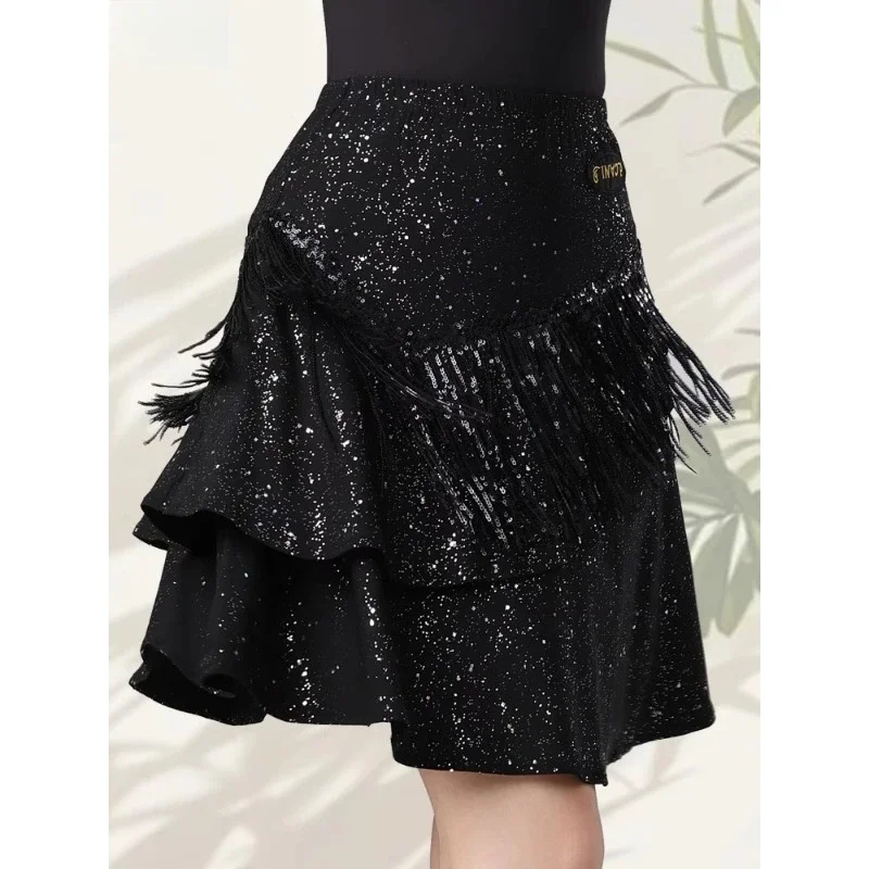 Jupe demi-corps de danse latine pour femmes, robe d'entraînement, nouvelle collection été, paillettes, pompon, moderne, noir, vêtements de danse carrés de sororité