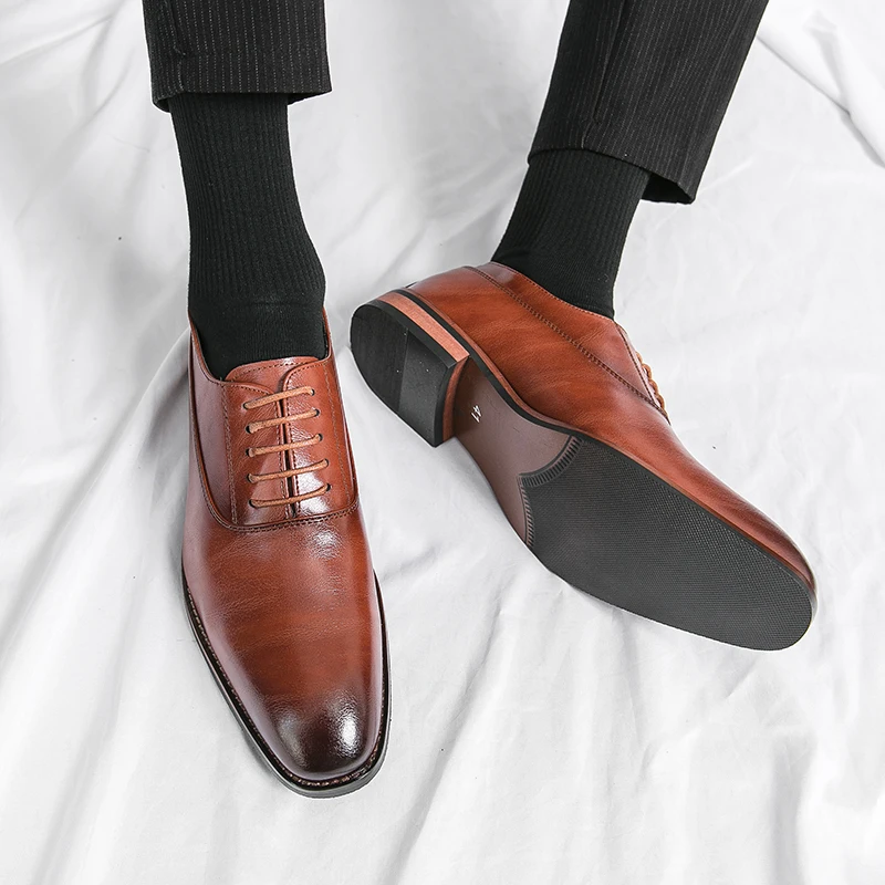 Luxury Men Gentleman Office Casual Shoes 2023 Fashion High Quality Male Pointed Oxford Wedding Leather Dress Shoes