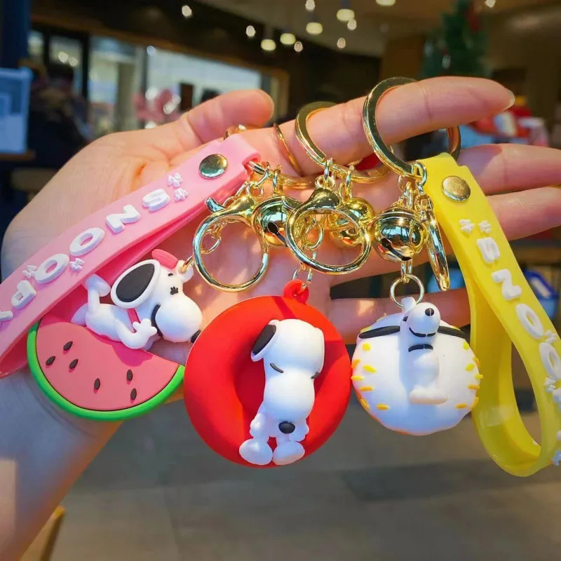 New Second Generation Snoopy Three-dimensional Doll Keychain Cartoon Car Keychain Pendant Backpack Pendant Keychain