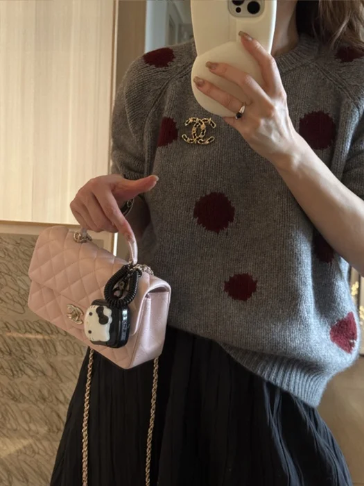 

PKHHK Новое поступление зимы в горошек круглый Ne мягкий теплый шерстяной свитер с мехом медведя Праздничная аосфера Модные красные пятна для поездок на работу S...