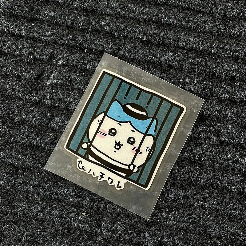 Chiikawa cartoon gevangenis grappige perifere auto motorfiets chassis reflecterende decoratiestickers