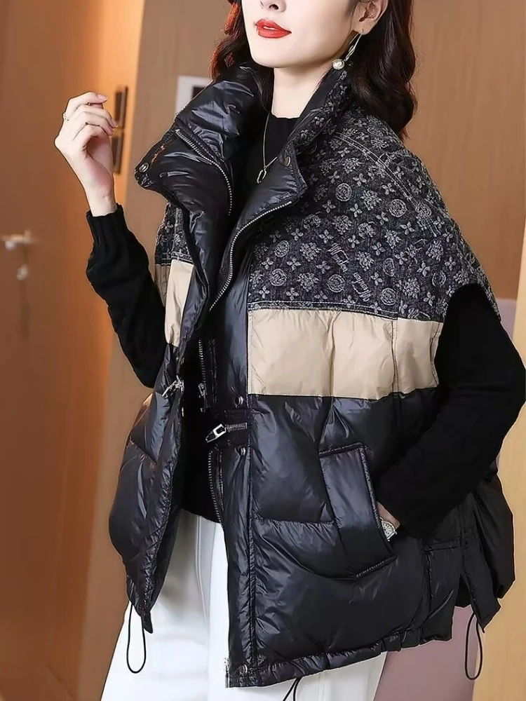 

Duck Down Vest for Women Fashionable Stand Up Collar Contrasting Color Splicing Loose 90% White New Product Winter
