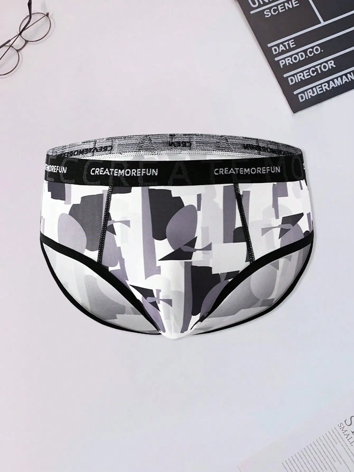 3PCS Printed mid waist men's brief  Breathable men's letters soft  lightweight  loose underwear Trendy and comfortable men's  pa