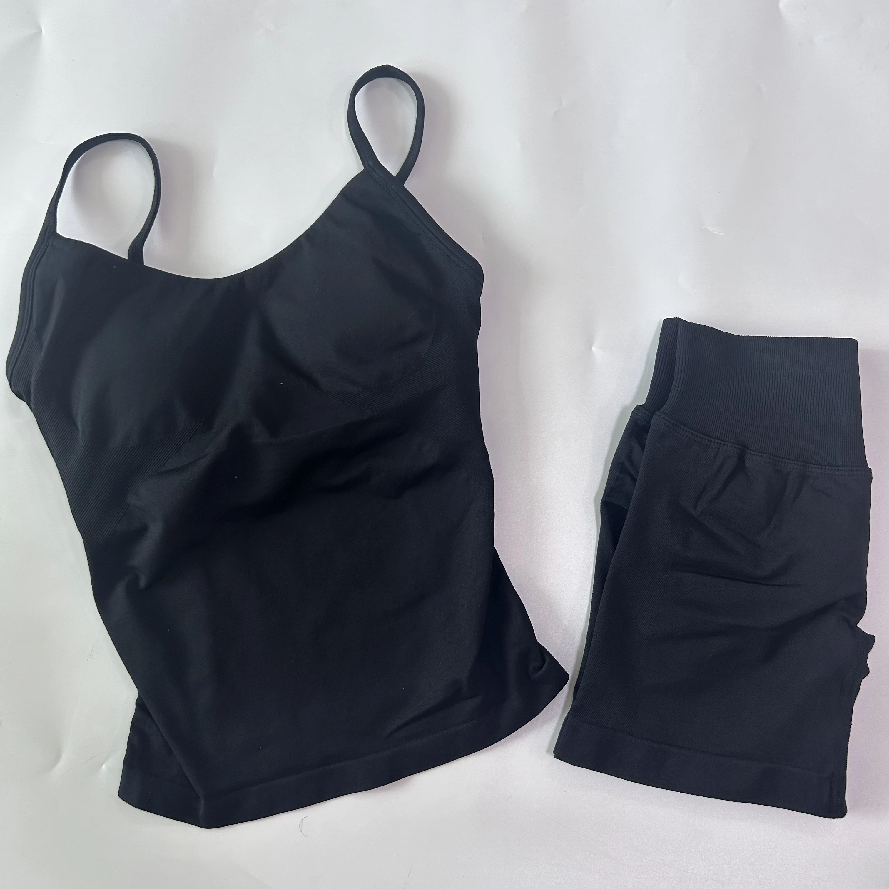 2-teiliges Fitness-Set für Damen, Sportbekleidung, Top mit Rundhalsausschnitt, Scrunch-Yoga-Shorts, rückenfreier Sport-BH, Fitnesskleidung, Yoga-Set, Outfits – Detail 12