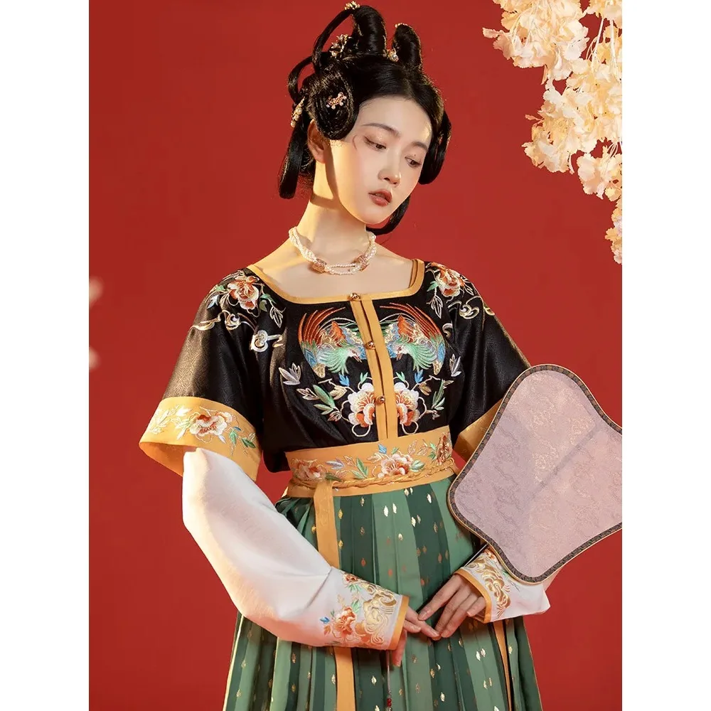 

3 PCS LuoYangFu Tang Dynasty Hanfu Dress Set Original Traditional Chinese Straight Collar Blouse Pleated Skirt Half Sleeve Coat