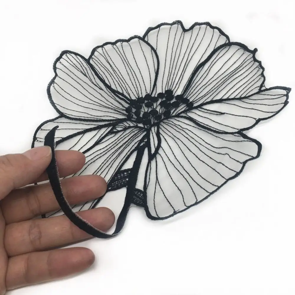2Pcs Black Flower Embroidery Patches For Clothing DIY Sew On Floral Parches Embroidery Lace Appliques Shirts Sewing Accessories