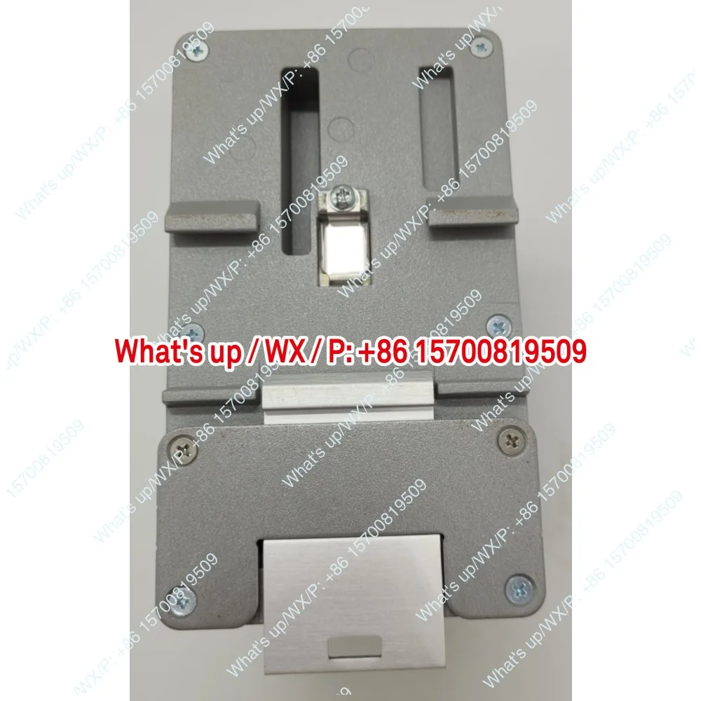 IE-2000-4TS-B 2000 series port management switch