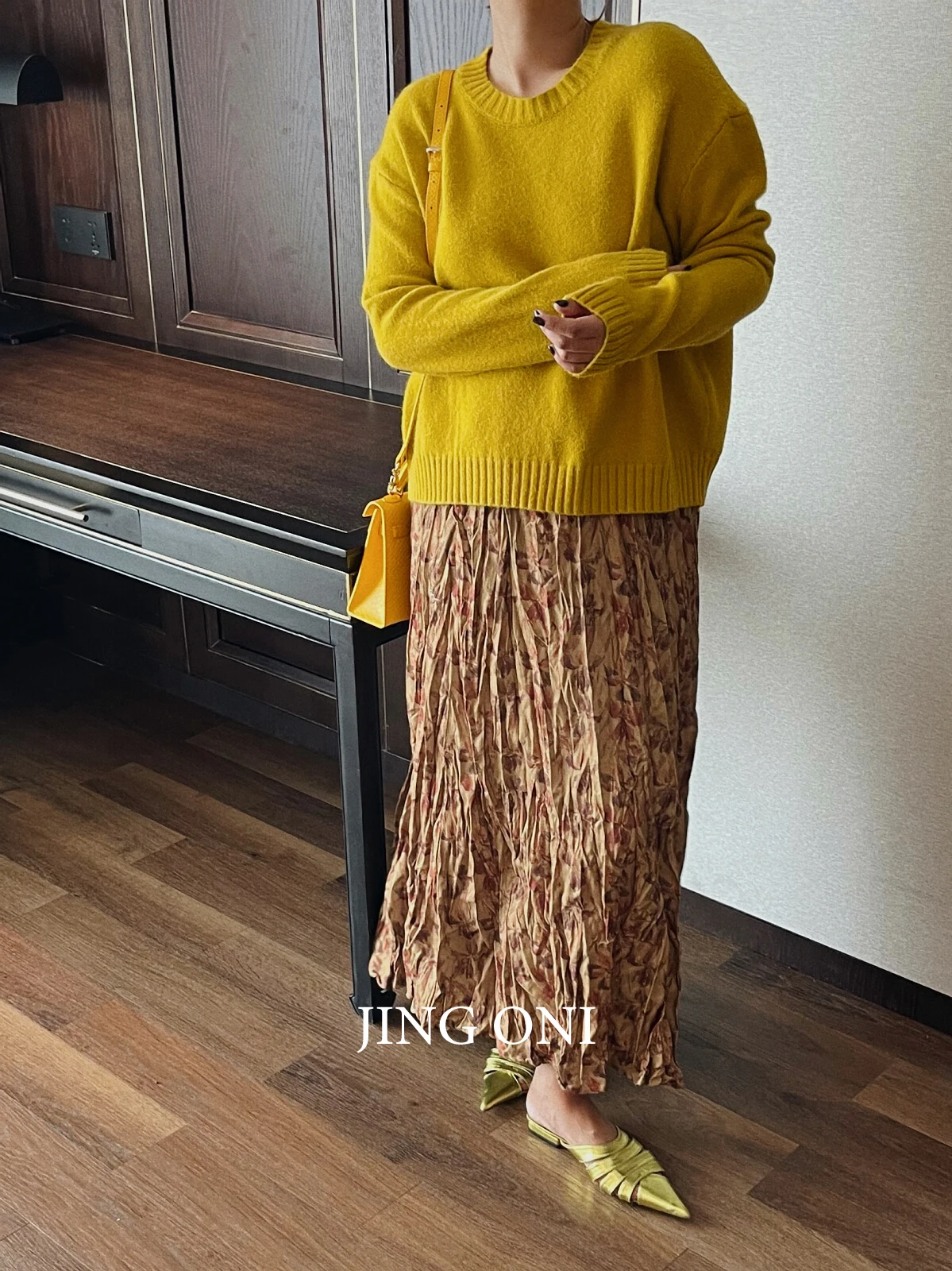 Floral Skirts Corduroy Y2k 2023 Woman Clothing Korean Style Autumn Fashion Vintage Long Winter Tulle Pleated Gothic High Waist