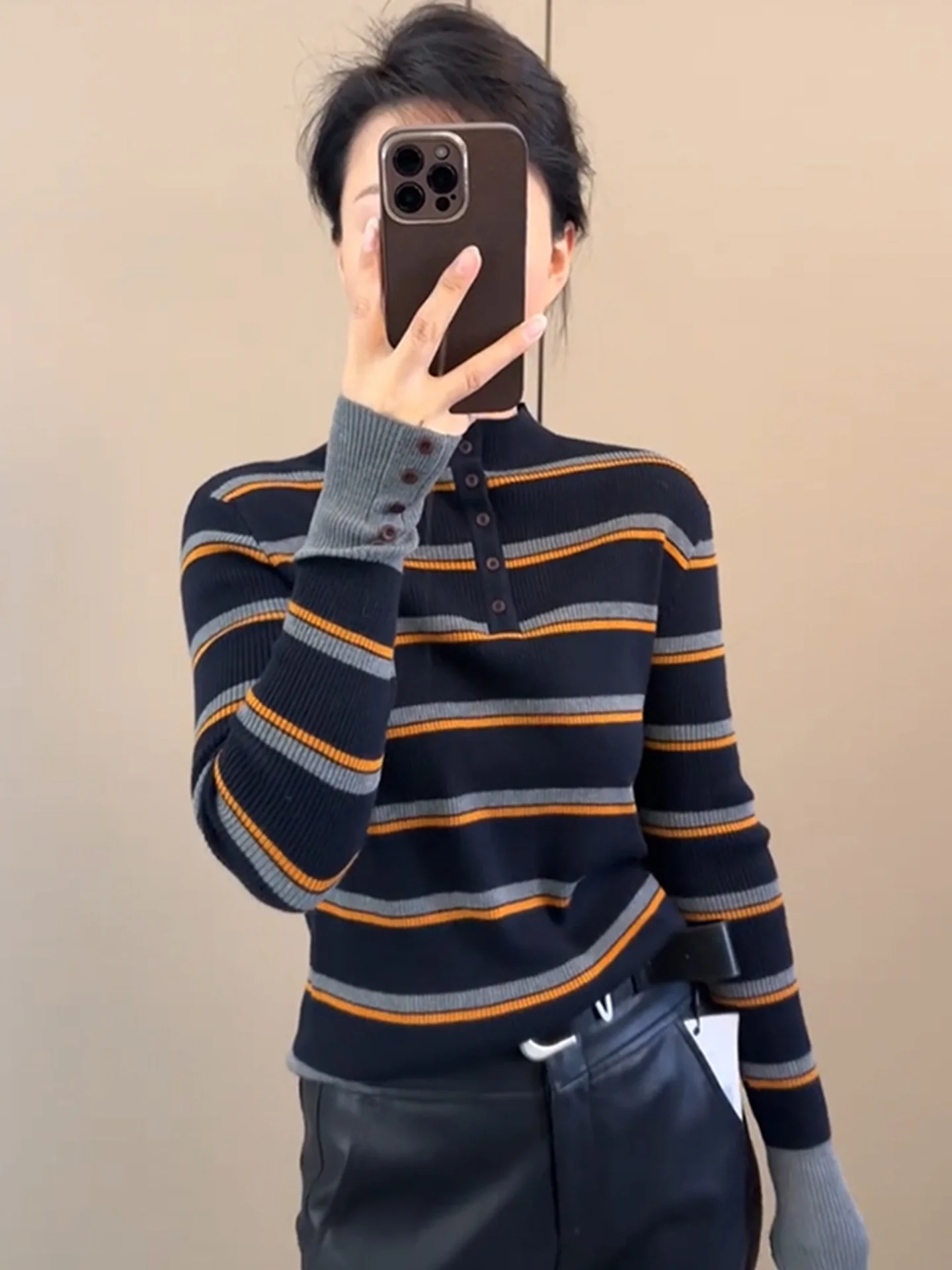 

Slim Fit Knitted Long Sleeve Crew Neck Base Layer Shirt Inner Wear Retro Color Block Stylish Winter Commute Fashion Ladies Top