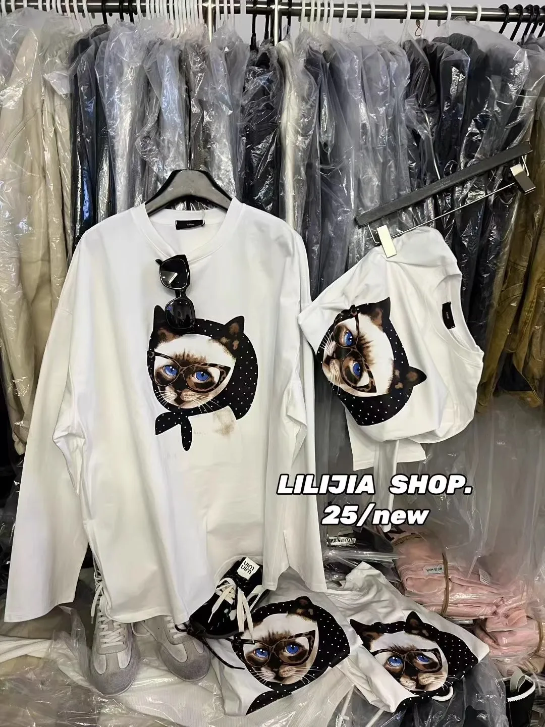 T-shirt lunga allentata con stampa Sve da donna Faionable Casual Versatile Autunno Nuovo arrivo Dongda Gate Girl's Top