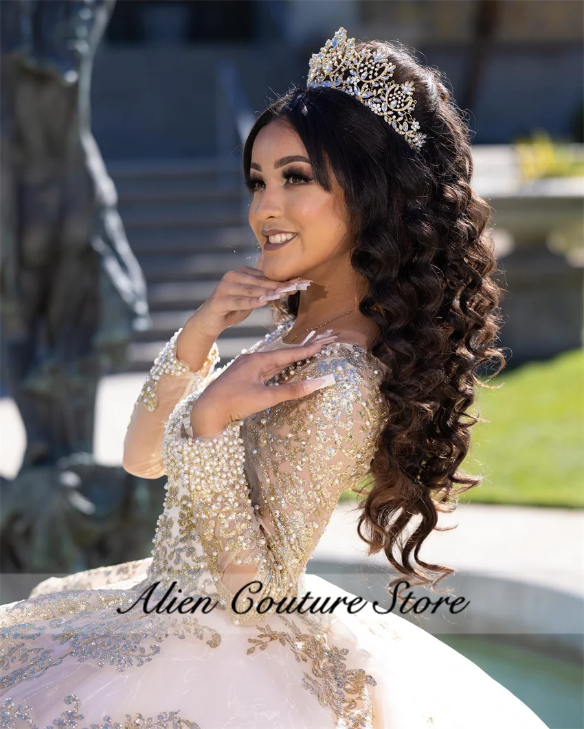 Sumptuous Quinceanera Dress 2025 Ball Gown Pearl Sequins Appliques Birthday Gown With Long Sleeve Vestidos De 15 Años Customized
