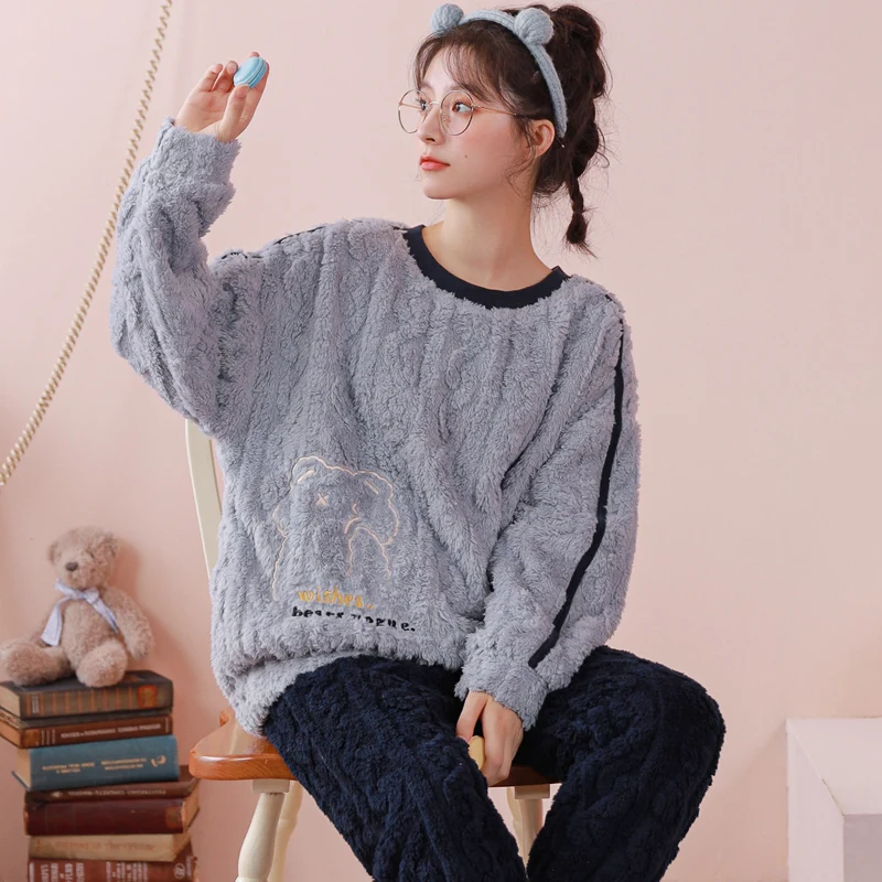 Cartoon Cute Flannel Pajamas Set Winter Warm Women's Pijamas Suit Korean Pijamas Set Coral Fleece Female Home Clothing Drop Ship