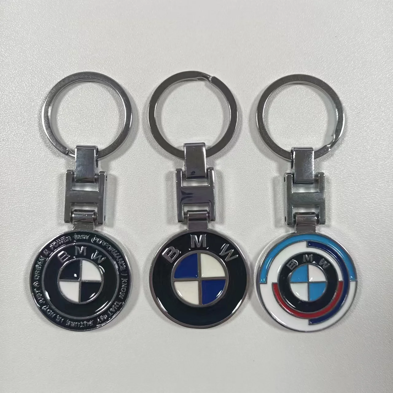 BMW Keychain Metal Emblem Keyring Logo for E90 G26 E60 E46 F10 F30 E39 E36 F20 G20 G30 E87 e92 Car Accessories Fashions Gifts