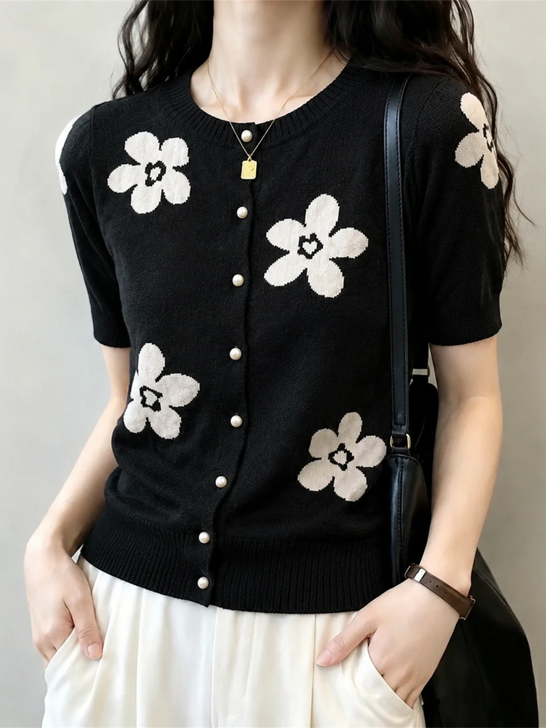 Sweet Floral Print Ice Silk Knitted Short Sleeve Single Button Casual Style Top Design Sense Summer Fashion Women's Clothing