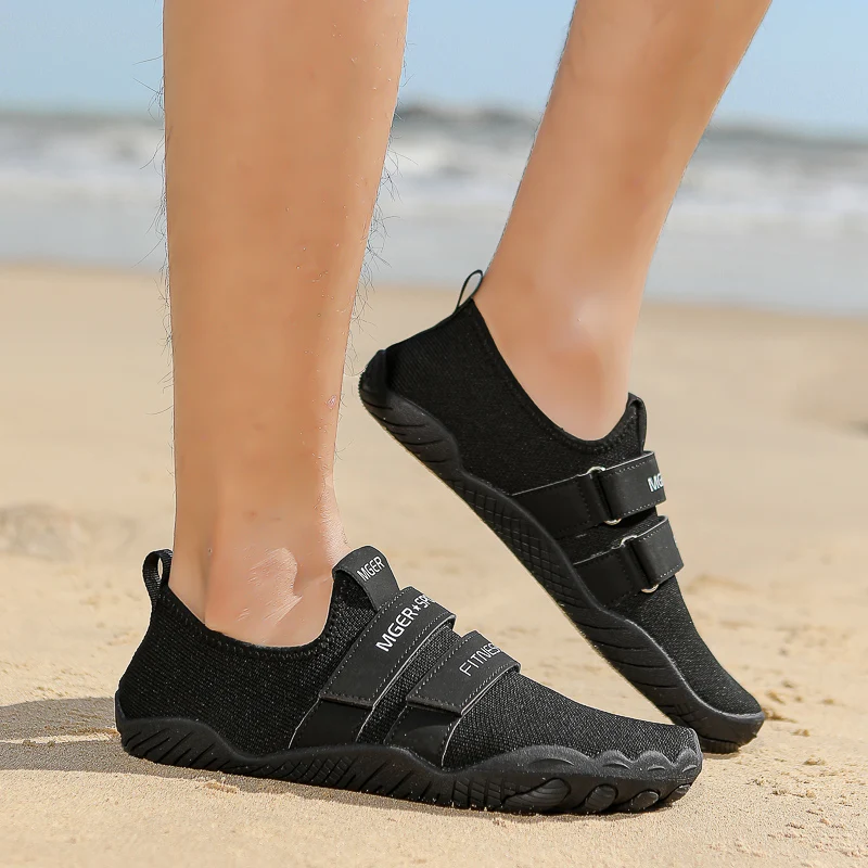 Chaussures d'eau à semelle extérieure en caoutchouc pour femmes, chaussures de natation respirantes, chaussures de plage décontractées, chaussures de fitness et de cyclisme, séchage rapide