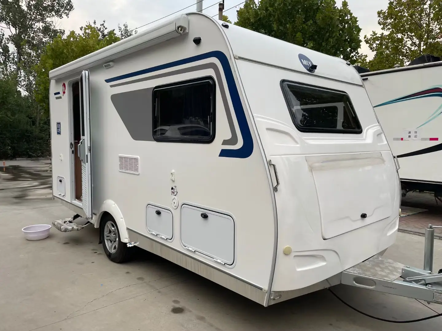 

Mini Outdoor off Road Travel Trailer Offroad caravan Trailer Australia Standard Camper Trailer with Slide Out Kitchen