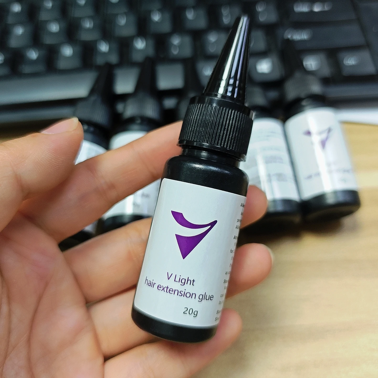 

Wholesale 1/2/3pcs V-Light glue 20g for Tape hair extension tool professional V-Light Technology glue for Hair Extension Wig