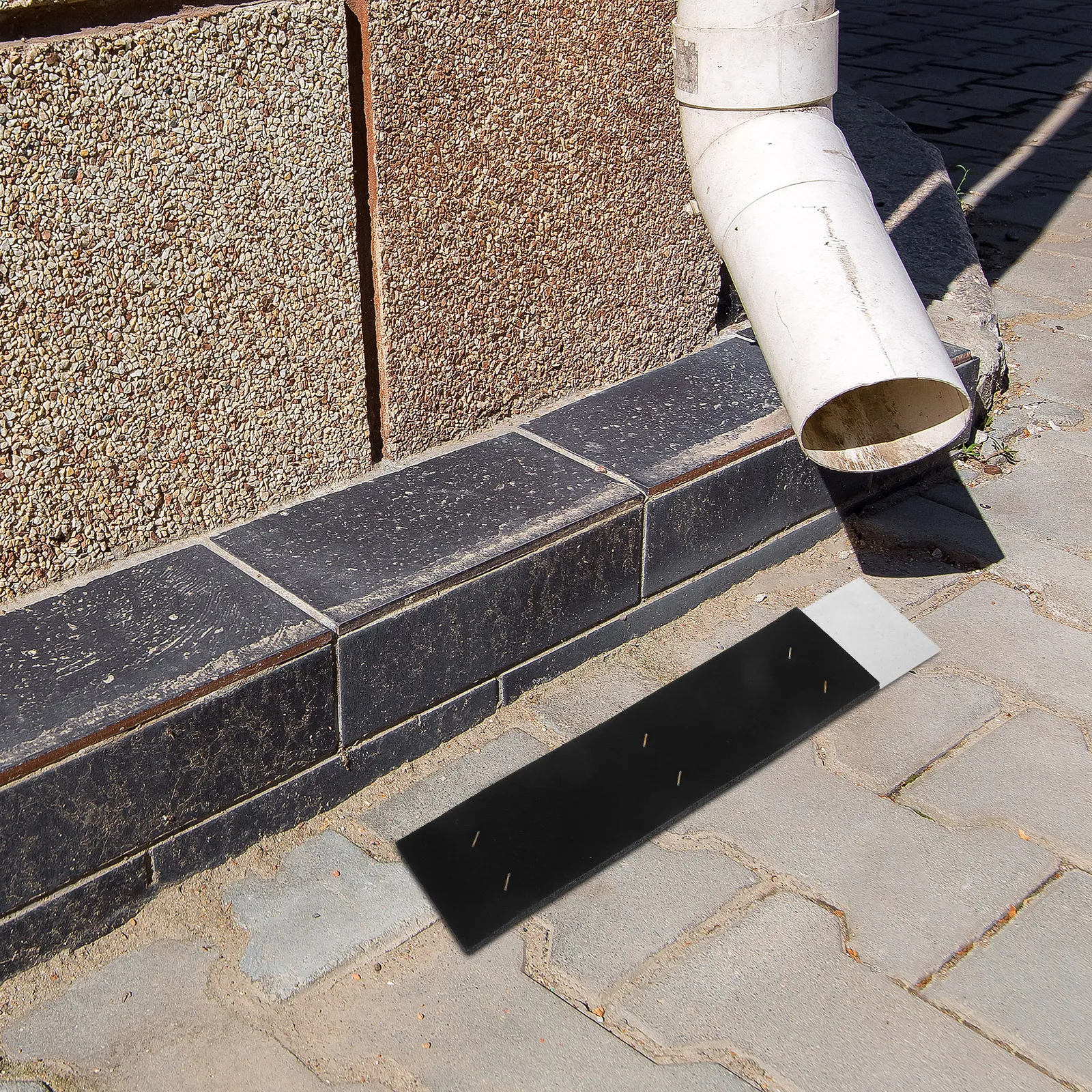 

2Pcs Adjustable Downspout Muffler Rain Gutter Noise Reduction Tool Portable Gutter Noise Dampener for Various Gutters 11.8 X 3.5