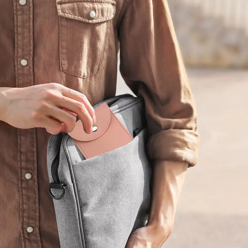 Car Key Holder PU Leather Pull Type Key Cover All Around Protection Handmade Vehicle Key Holder Secure and Not Easy to Pull Down