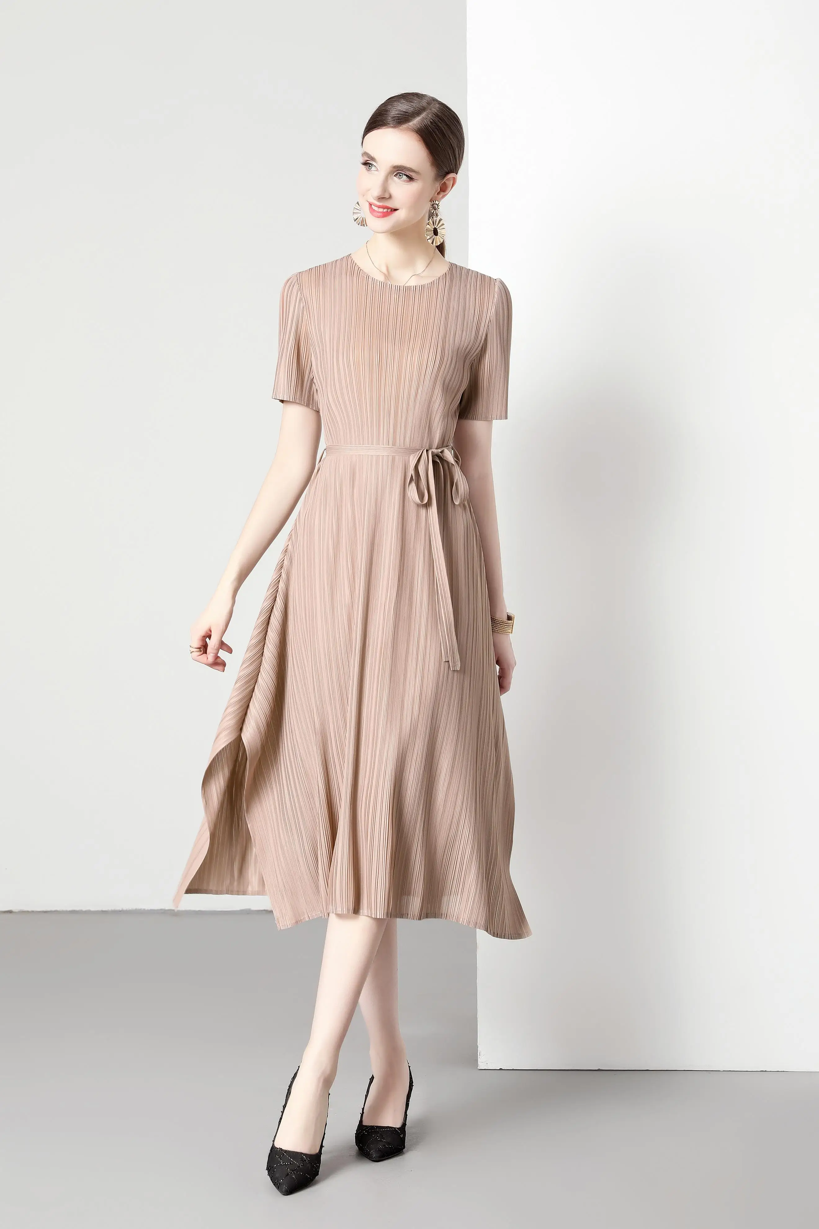 Summer Tether Waist Slimming Dress Solid Color Long Skirt Five-point Sleeve A-line Skirt Big Swing Round Neck OL Style Elegant