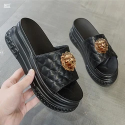 New women's Slipper flat bread turtleneck sandals versatile plus size beach shoes designer outdoor luxury slipper T13