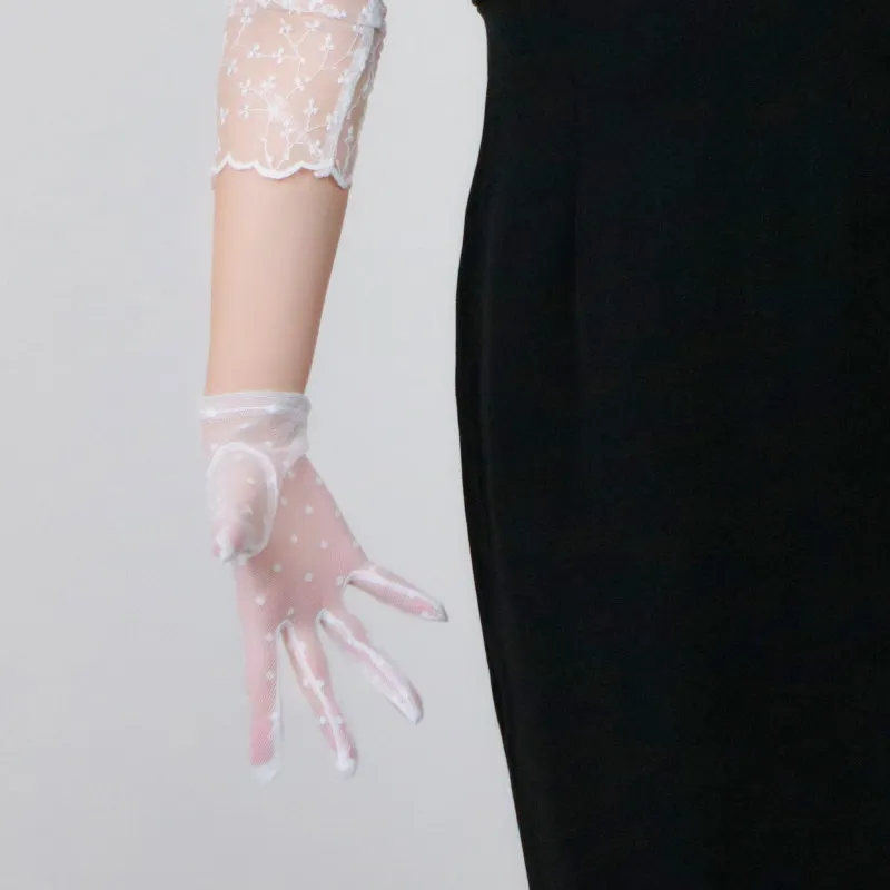 Kurze Spitzenhandschuhe mit Rüschenbesatz, Tüll-Mesh, halbtransparent, Touchscreen-kompatibel, Schwarz-Weiß-Punkte, elegant, für Hochzeiten, Damen – Detail 29