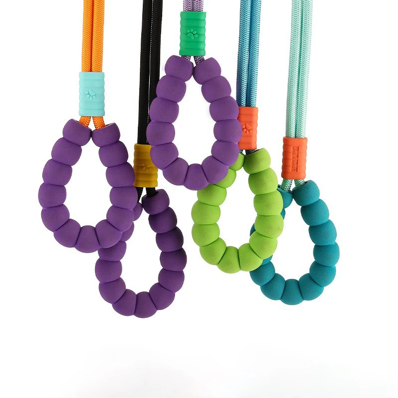 Adjustable 150cm Versatile Dog Traction Rope with a Comfortable Foam Soft Handle Light Weight Nylon P Chain For Small Medium Dog