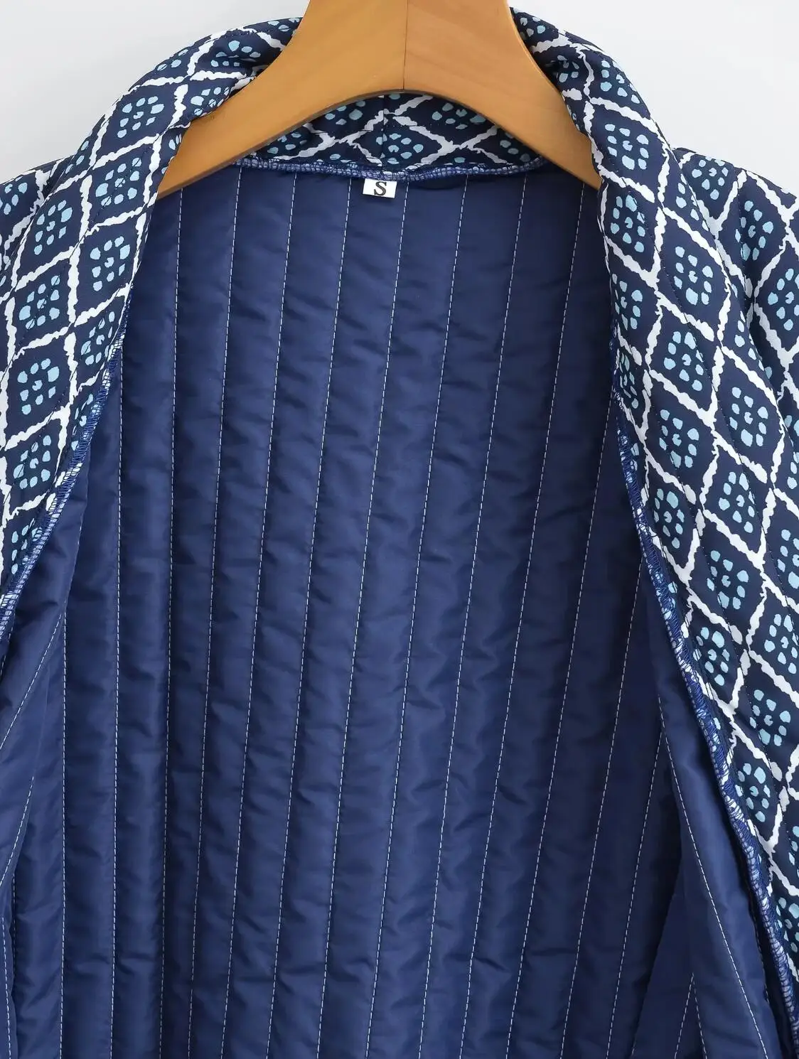 Abrigo acolchado de manga larga para mujer, chaqueta holgada de gran tamaño con cuello en V y estampado geométrico a cuadros, color azul, Otoño e Invierno