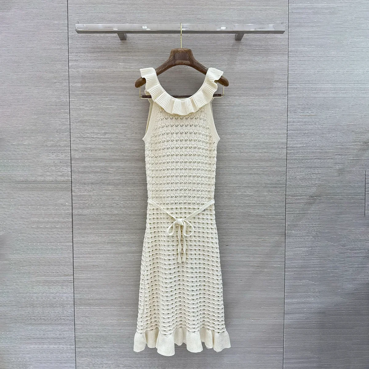 2026 high-quality new women's hollow hanging neck knitted long skirt--hb724