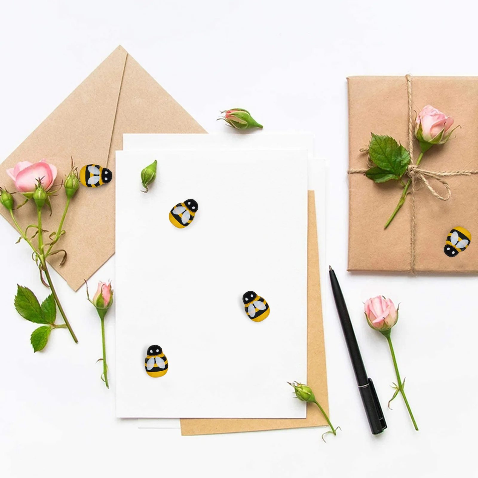 

200Pcs Tiny Wood Bee Micro-Landscape Ornament Smooth Burr-Free Craft Accessories for Gardening Plant Jewelry Hair Bag