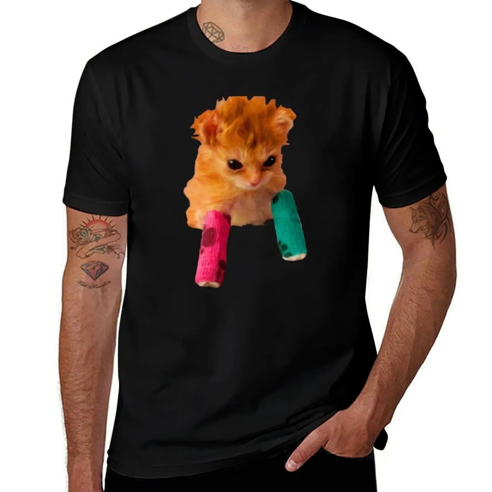 Tater Tot Cat: A Tribute to the Resilient Viral Kitten T-Shirt Fashion Casual Short Sleeve T-Shirt