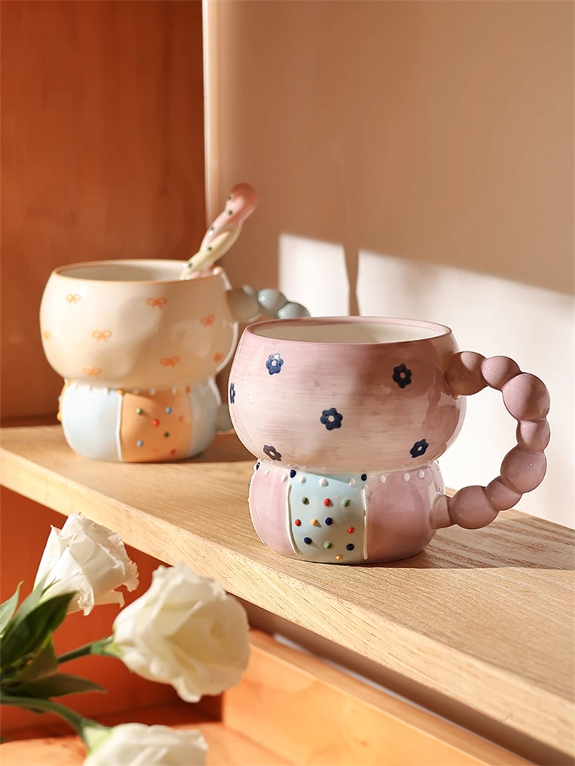 Korean Style Cute Large Capacity Ceramic Cup Cartoon Gourd Shape Exquisite Coffee Cup with Handle Household Breakfast Cup