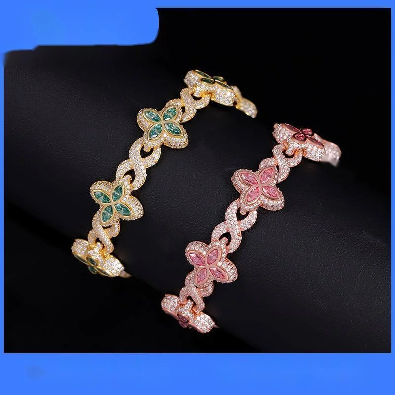 Hip hop infinite clover bracelet, fashionable and cool silver inlaid with moissani diamonds, high-end and colorful handmade