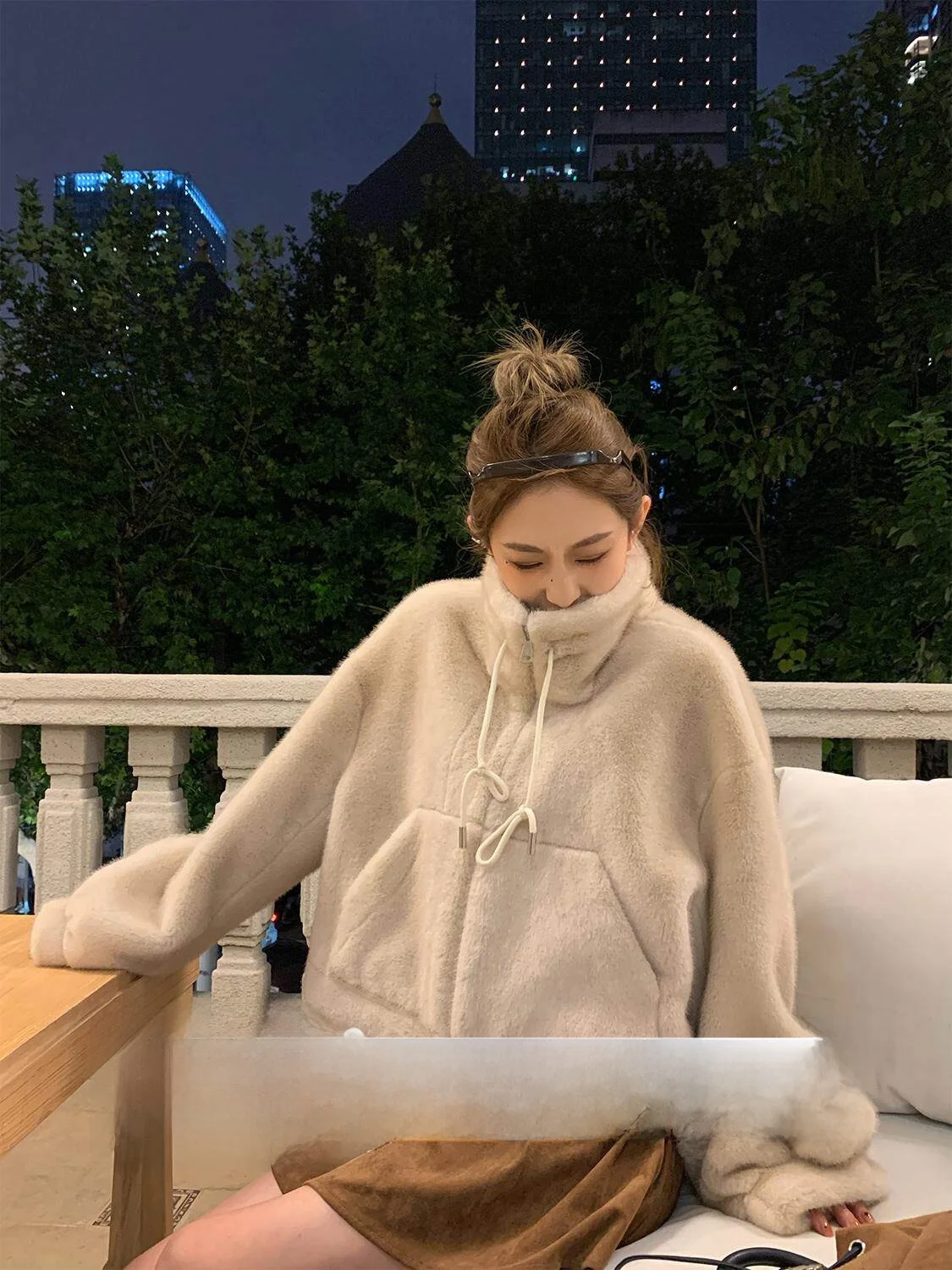 

Винтажный воротник-стойка Lantern Sve Jaet из искусственного меха, женское весеннее пальто из натуральной кожи и меха, полиэфирное волокно